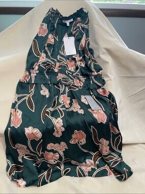 DR2 Forest Green Floral Mini Dress with Blush Pink Flowers